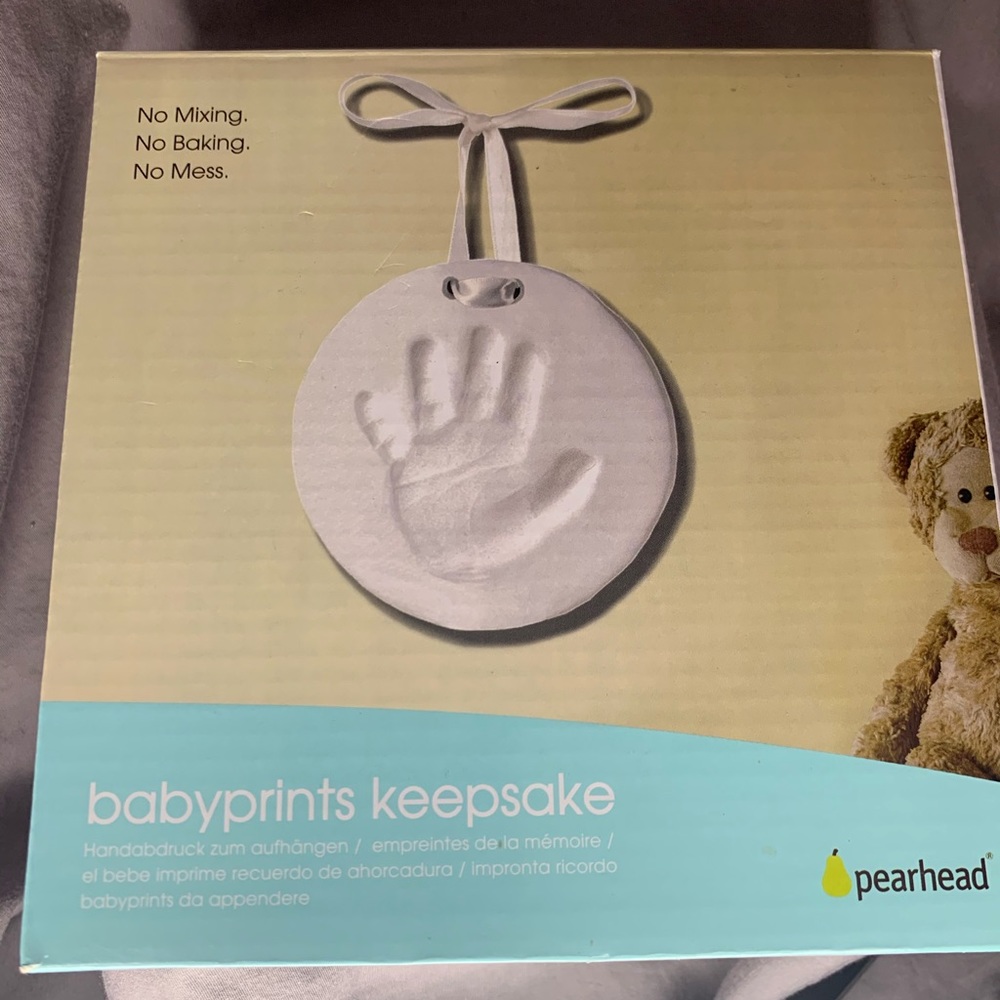 Nib baby plaster hand print mold